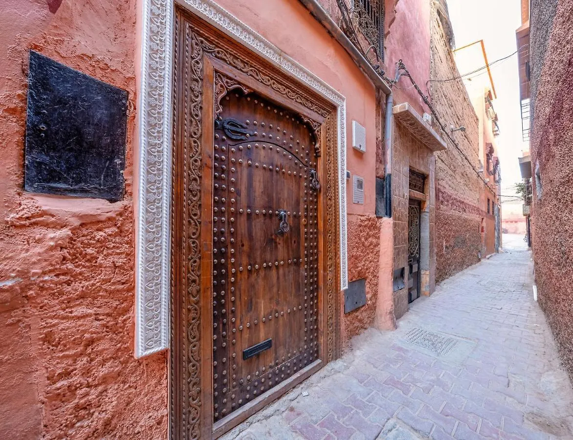 Riad Des Sables-Exclusive -4 Suites -Swimming Pool Marrakesh Morocco