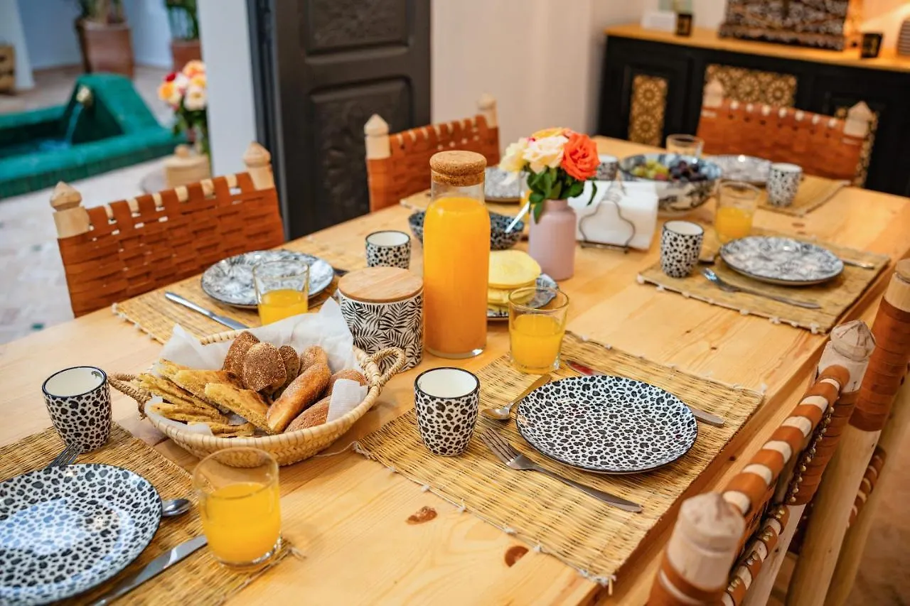 Riad Des Sables-Exclusive -4 Suites -Swimming Pool Marrakesh 0*,  Morocco